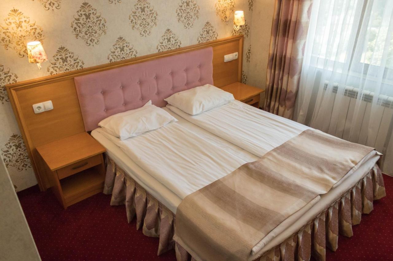 Hotel Uzunski Smolyan Exterior photo